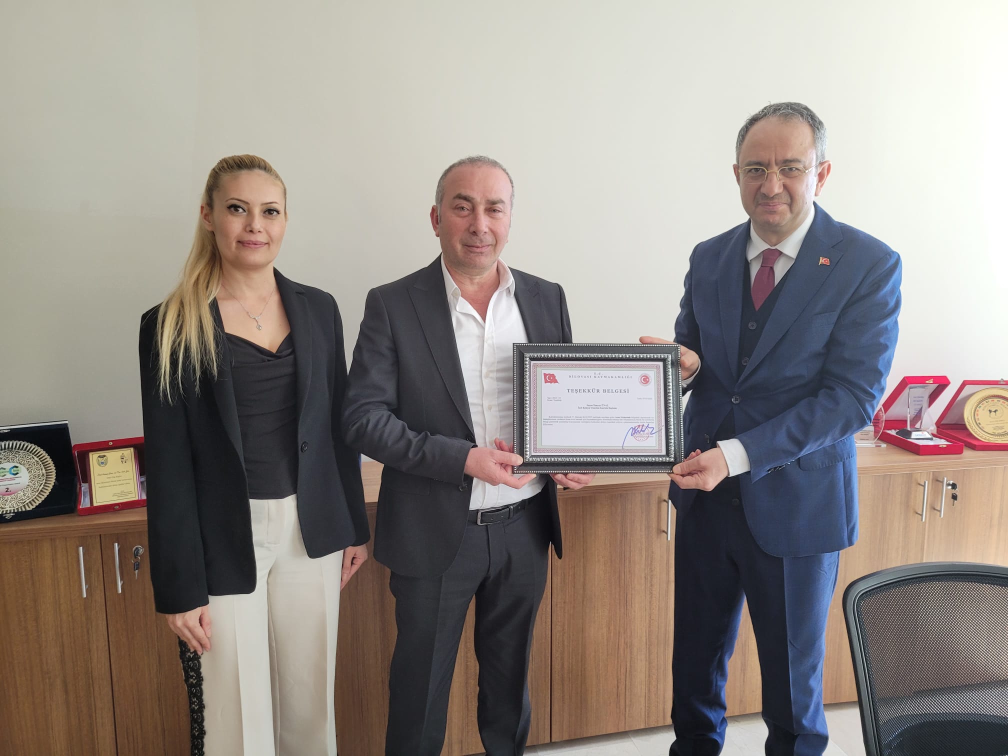 Vali Yavuzdan zel Kimyaya Ziyaret